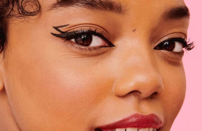 Benefit They're Real Xtreme Precision Liner Waterproof