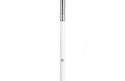 ilu Angled Eyeshadow Brush - 417
