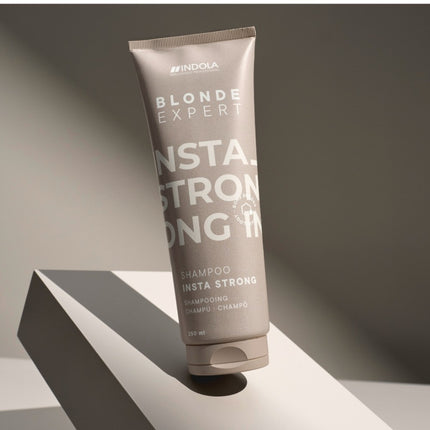Indola Blonde Expert Insta Strong Set - 250+200ml