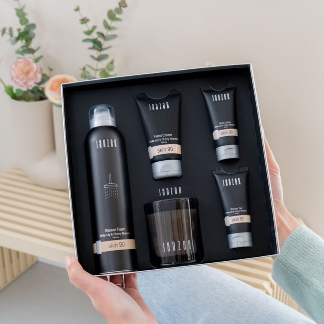 Janzen Gift Set Skin 90 M - 125gr+200+75+2x40ml