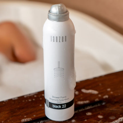Janzen Shower Foam Black 22 - 200ml