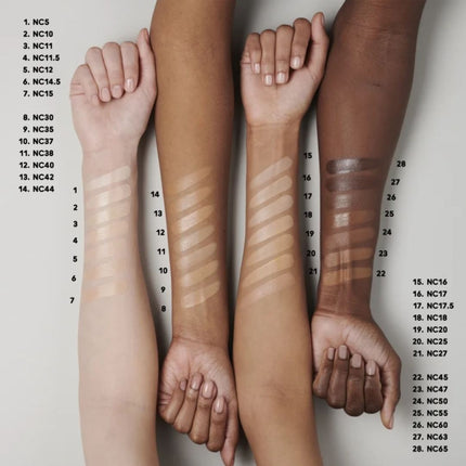 MAC Cosmetics Studio Radiance Serum Foundation - NC27