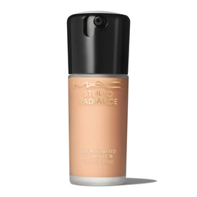 MAC Cosmetics Studio Radiance Serum Foundation NW25 - 30ml