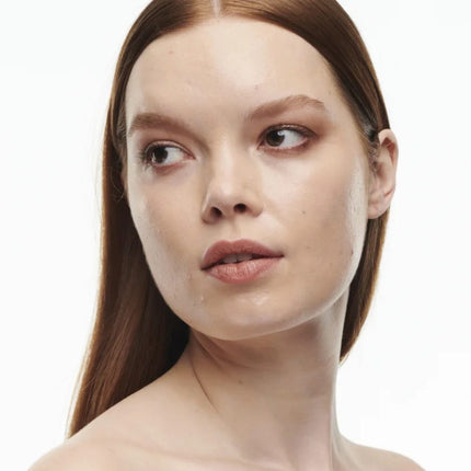 MAC Cosmetics Studio Radiance Serum Foundation