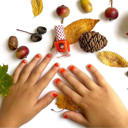 Miss Nella Poppy Fields Kindernagellak