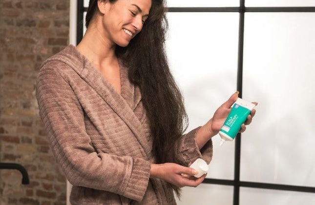 Neofollics Scalp Therapy Nourishing Scalp Mask - 175ml