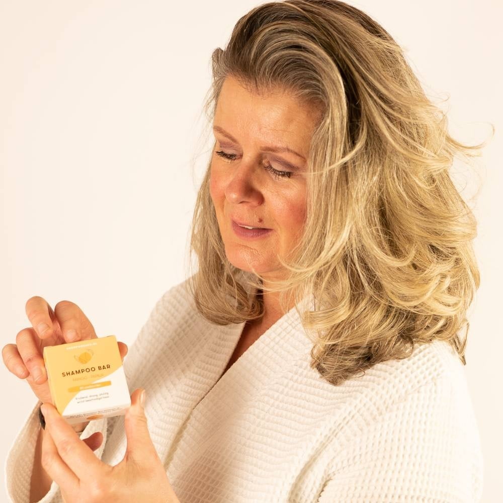 SOLYD Conditioner Bar Honing Krullend & Droog Haar - 60g