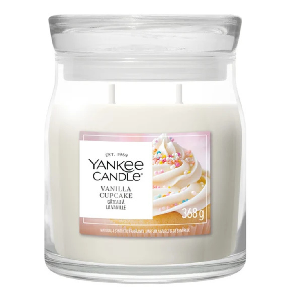 Yankee Candle Vanilla Cupcake Signature Medium Jar - 368gr